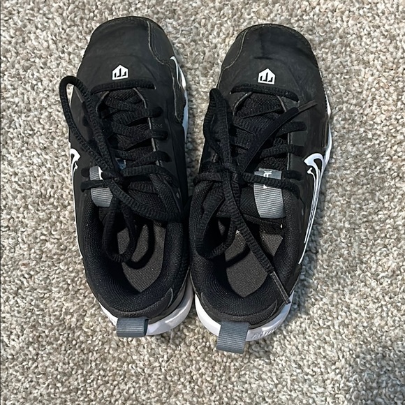Nike Force Trout 9 Keystone
Big Kids' Baseball Cleats - Picture 7 of 11
